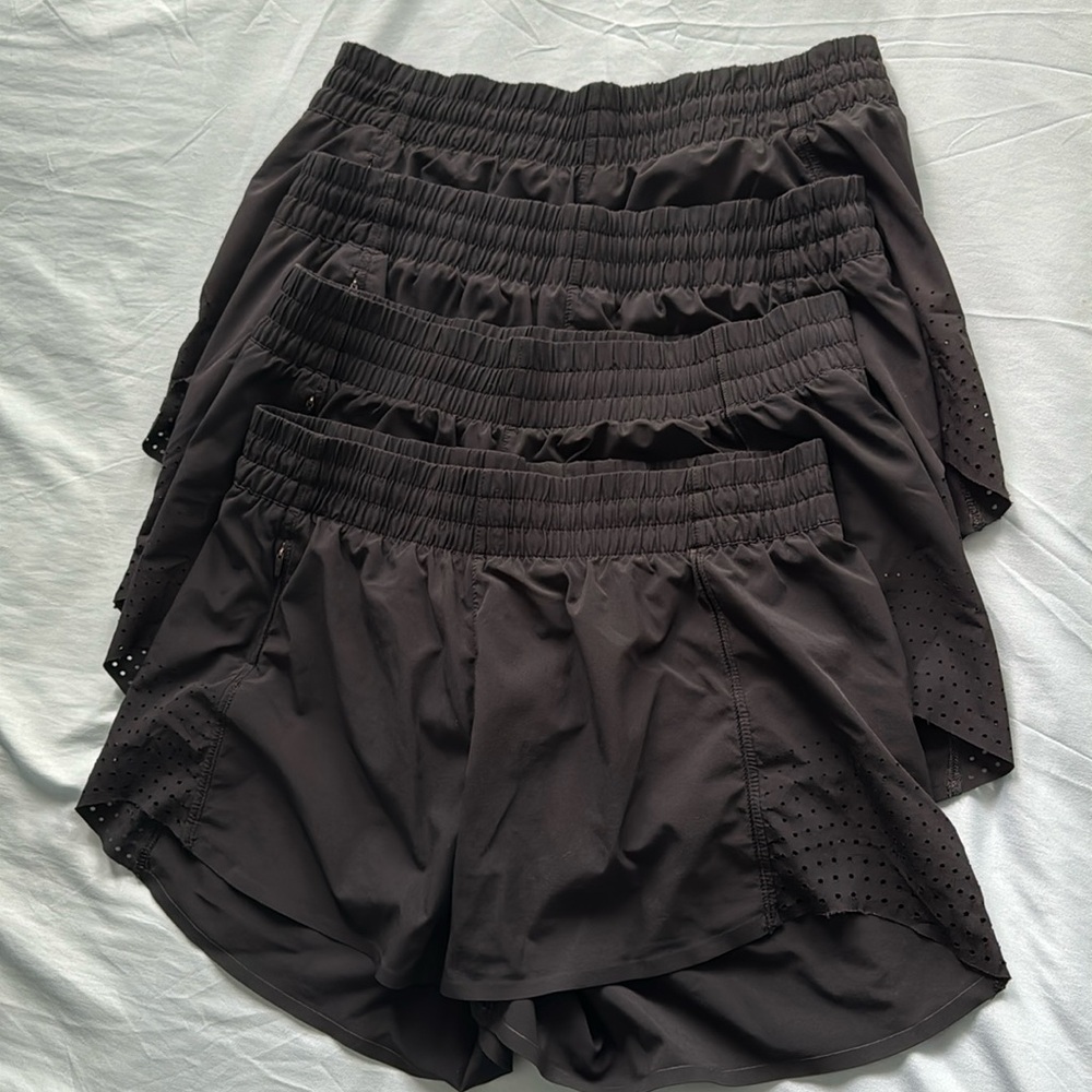 Athleta Hustle 3inch Shorts